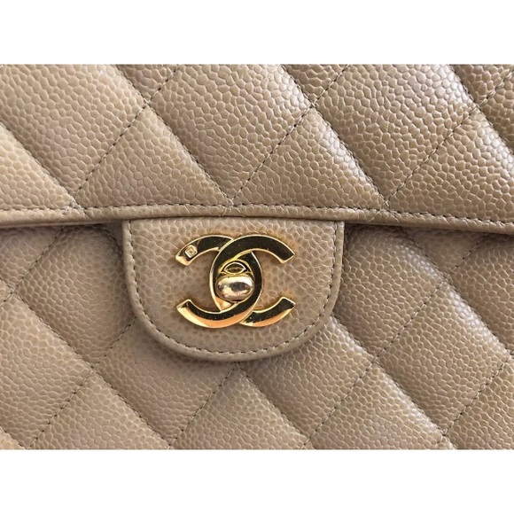Chanel handbag - Picture 4 of 8
